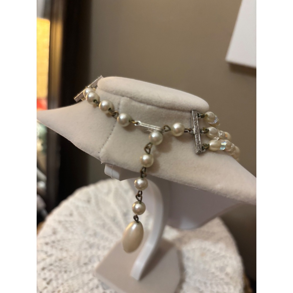 Triple Strand Faux Pearl Rice Bead Necklace AB Crystal Iridescent Cream vintage - Picture 7 of 16